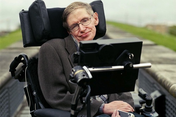 Stephen Hawking Through A Wheelchair Karmanhealthcare Com